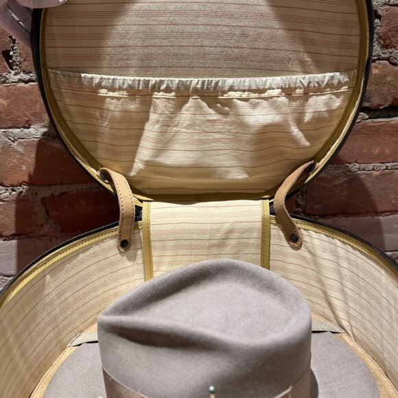 Nick Fouquet × God’s True Cashmere Fedora — Light Stone/Taupe - Picture 8 of 13